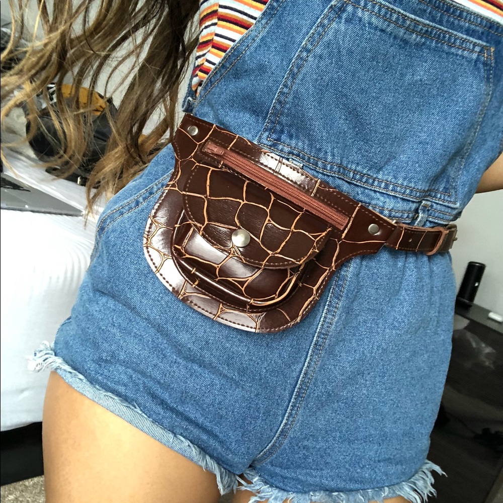 Giraffe Print Belt Bag